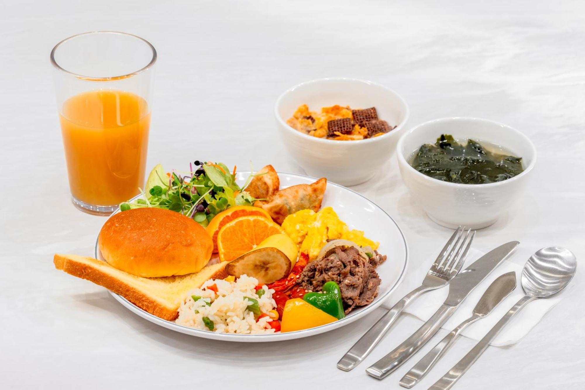 Comfort Inn Yeouido Сеул Экстерьер фото