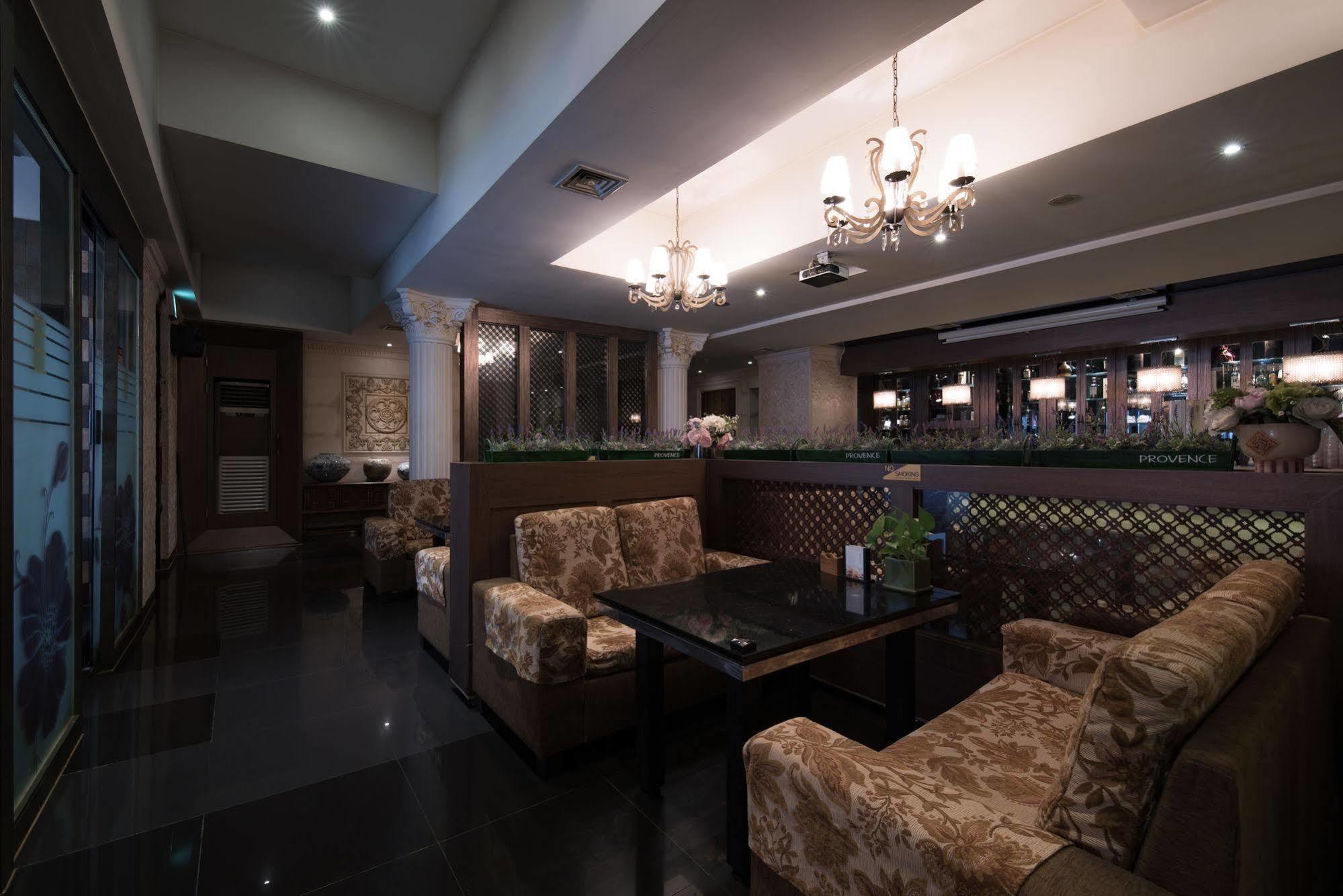 Comfort Inn Yeouido Сеул Экстерьер фото